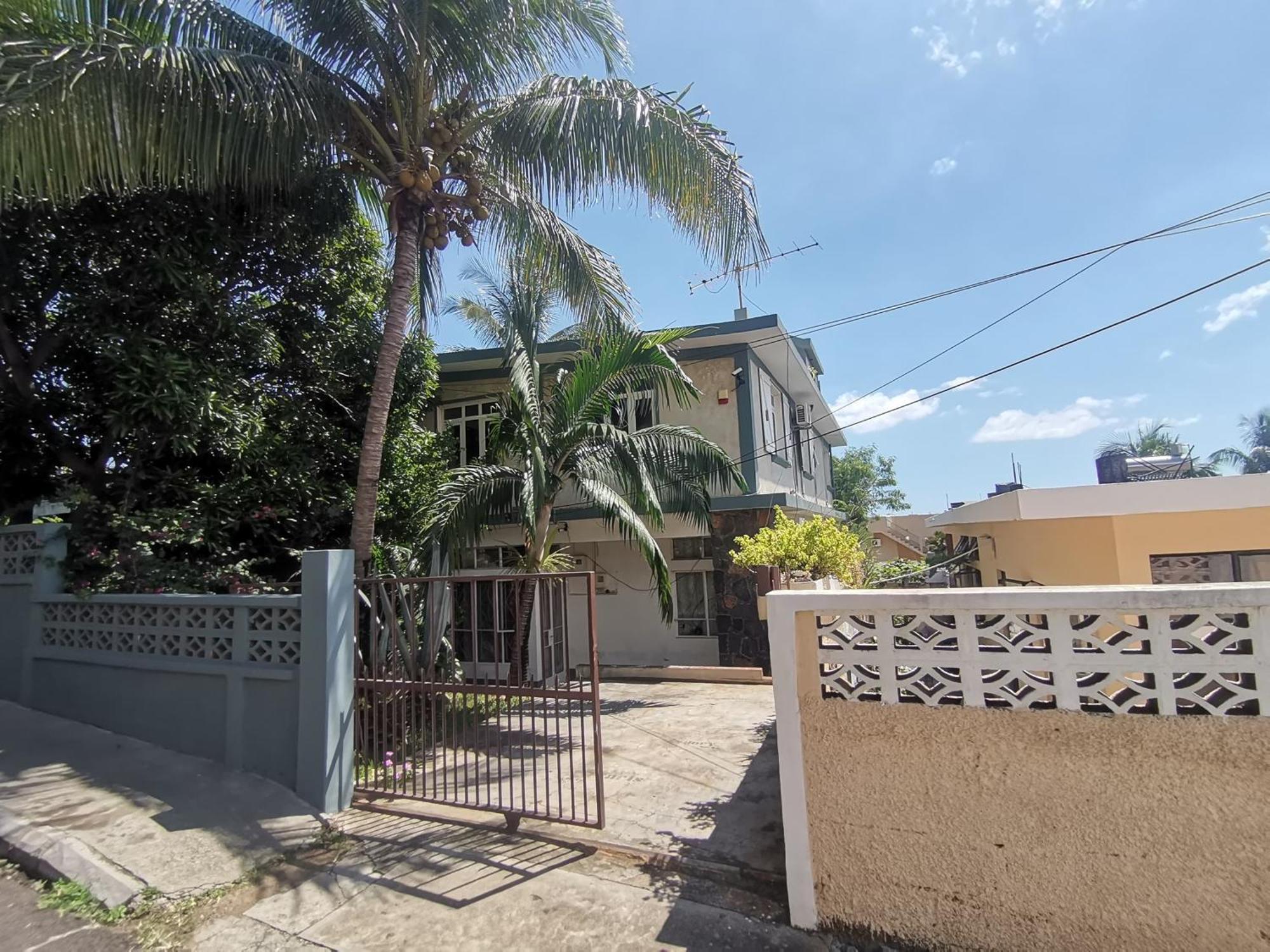 Pointe aux Sable Modern Apartment/3Bedrooms/2Bathrooms/Rooftop/Jacuzzi מראה חיצוני תמונה