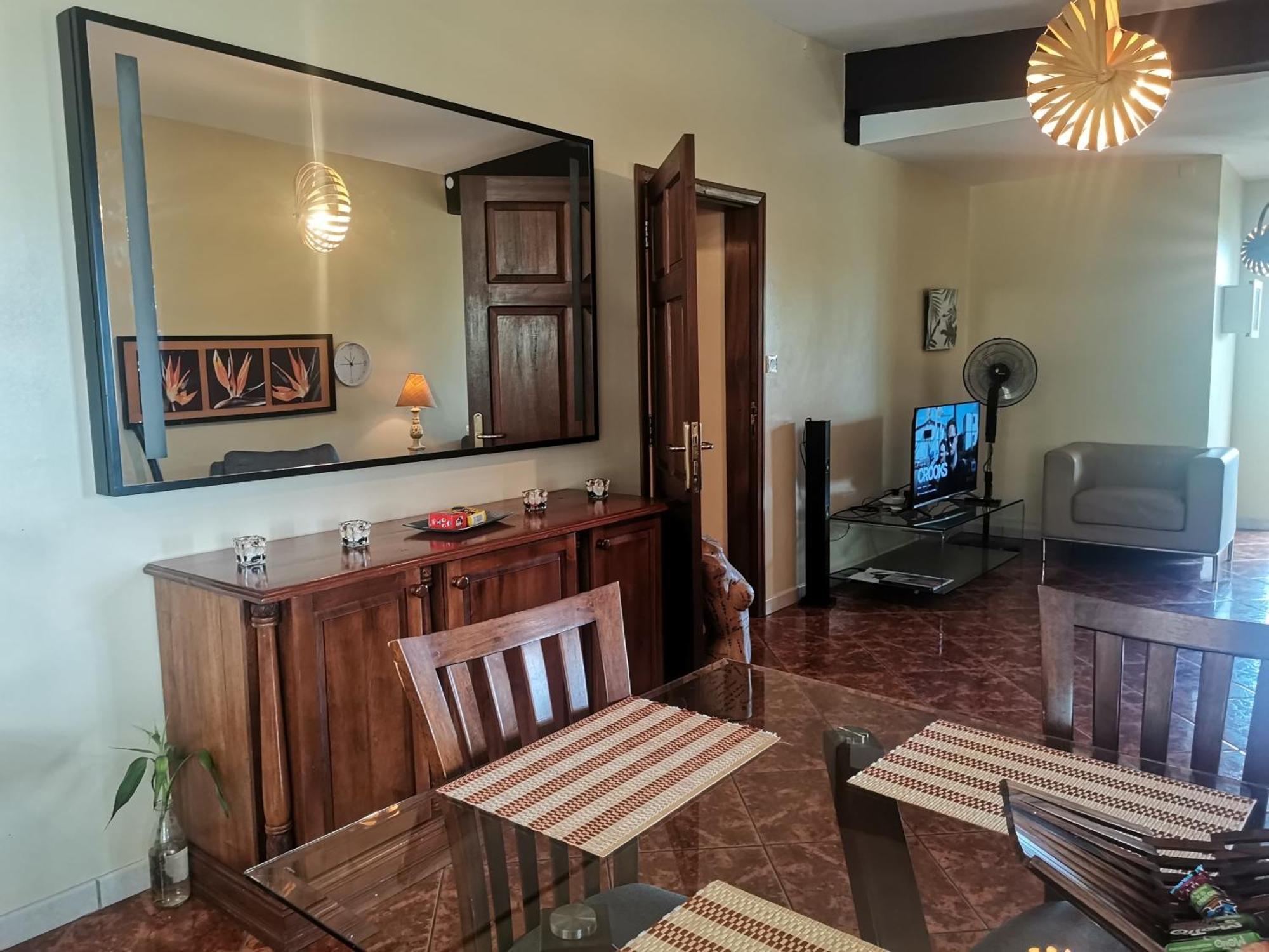 Pointe aux Sable Modern Apartment/3Bedrooms/2Bathrooms/Rooftop/Jacuzzi מראה חיצוני תמונה