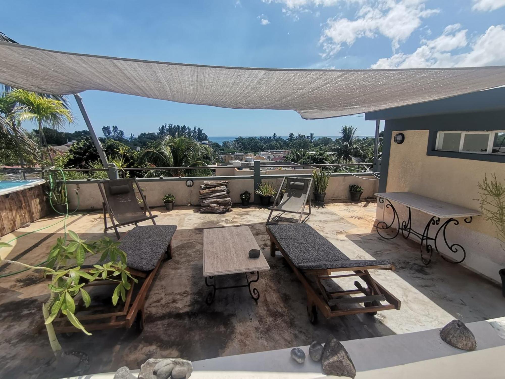 Pointe aux Sable Modern Apartment/3Bedrooms/2Bathrooms/Rooftop/Jacuzzi מראה חיצוני תמונה