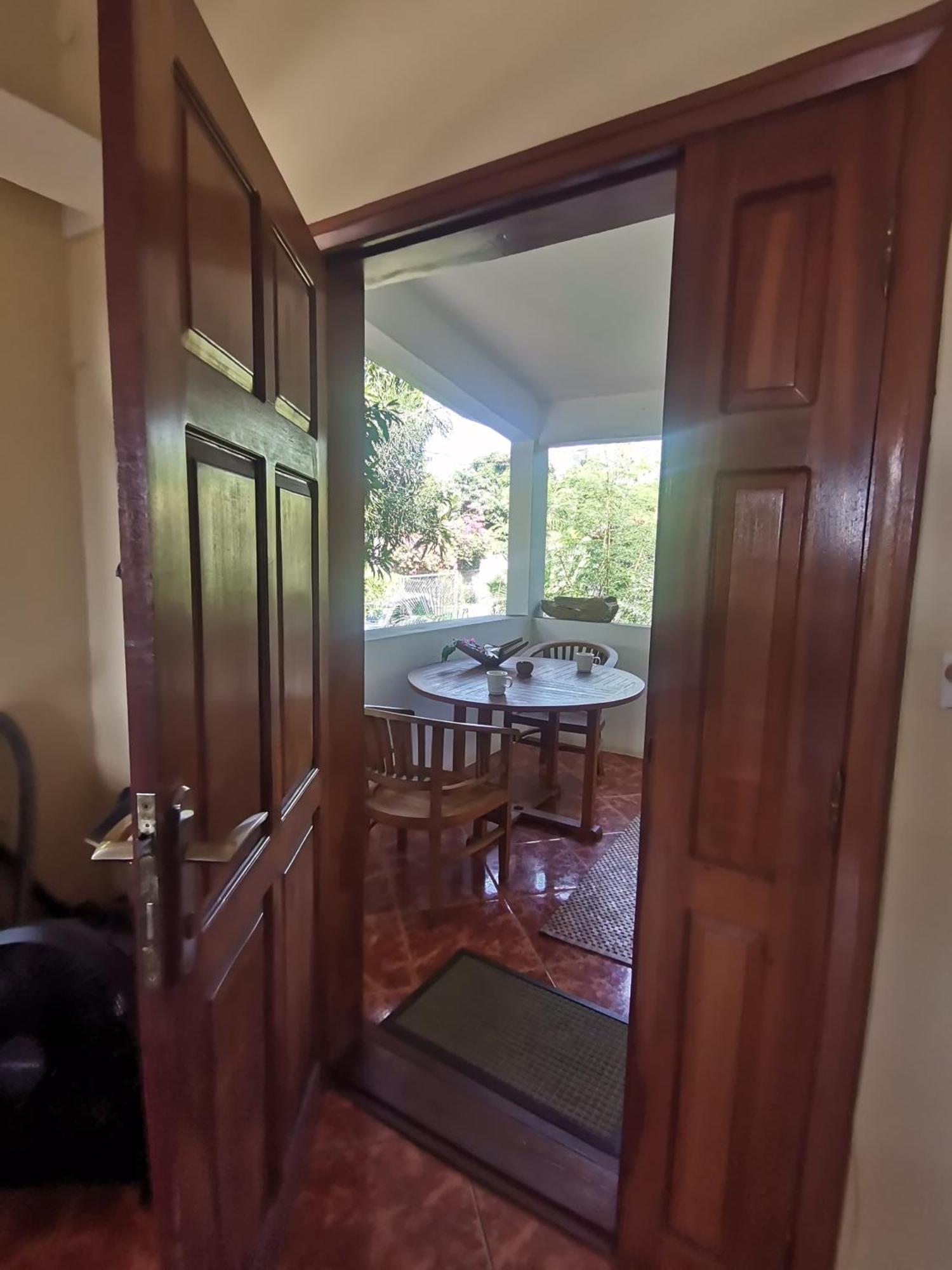 Pointe aux Sable Modern Apartment/3Bedrooms/2Bathrooms/Rooftop/Jacuzzi מראה חיצוני תמונה